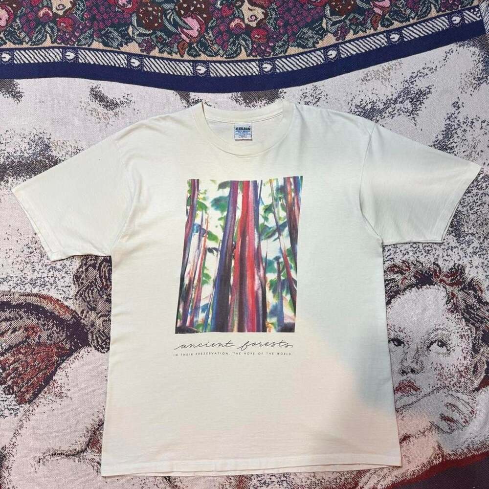 Vintage Gildan Ancient Forests Nature Art T-Shirt